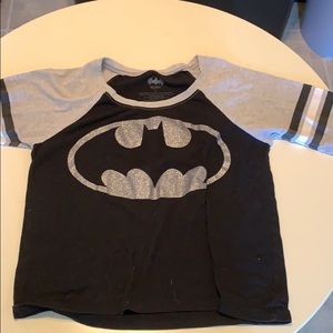 ‼️5/$20‼️ Sparkly Batman Tshirt crop
